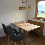 Mari Apartmán